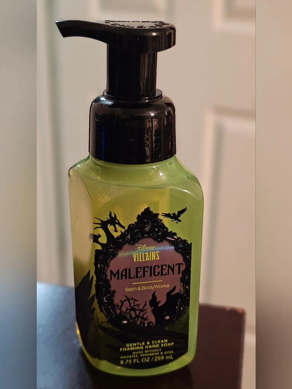 Bath & Body Works Disney Villains Maleficent Gentle Clean Foaming Hand Soap NWT
